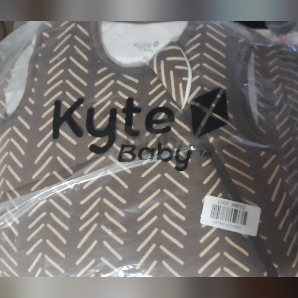 Kyte BABY Brown and Cream Sleep Sack, NEW